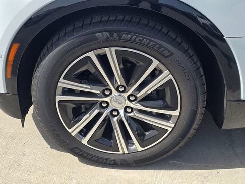 New 2026 Cadillac Lyriq Luxury RWD image 9