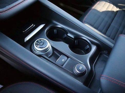 Used 2025 Ford Explorer ST-Line w/ ST-Line Street Pack image 23