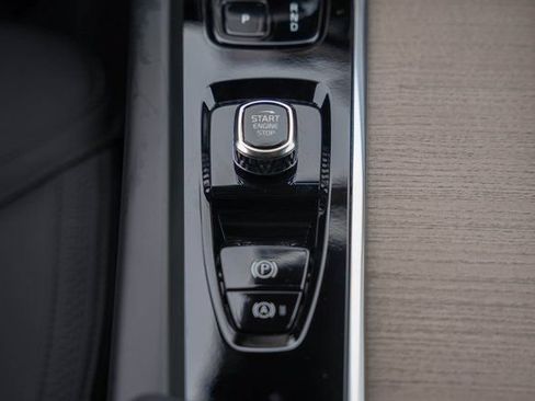 Used 2026 Volvo XC60 B5 Plus w/ Protection Package Premier AWD/4WD image 25