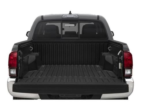 Used 2022 Toyota Tacoma SR5 w/ Technology Package image 12