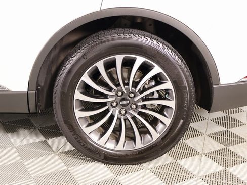 Used 2022 Lincoln Aviator Reserve w/ Equipment Group 201A image 21