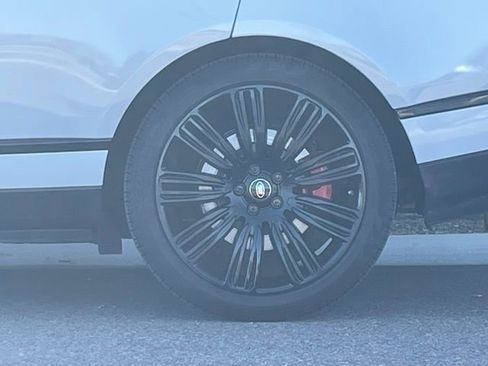 Used 2020 Land Rover Range Rover SV Autobiography Dynamic image 23
