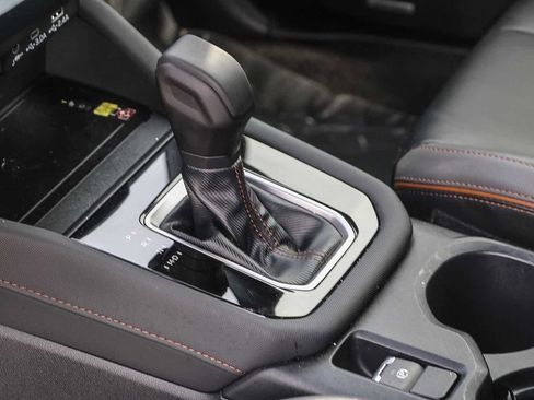 Used 2025 Subaru Forester Sport image 20