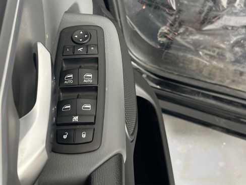 Used 2023 RAM 1500 Big Horn image 17