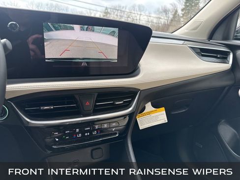 Used 2024 Buick Encore GX Avenir w/ Avenir Convenience Package AWD/4WD image 17