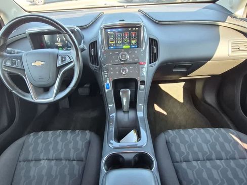 Used 2015 Chevrolet Volt FWD image 15