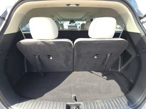 Used 2024 Kia Sorento S w/ Panoramic Sunroof Package FWD image 11