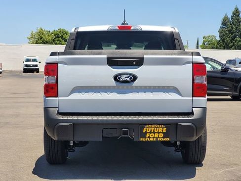 New 2026 Ford Maverick XLT FWD image 5