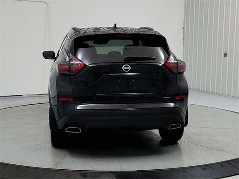 Used 2024 Nissan Murano SV w/ SV Midnight Edition Package image 6