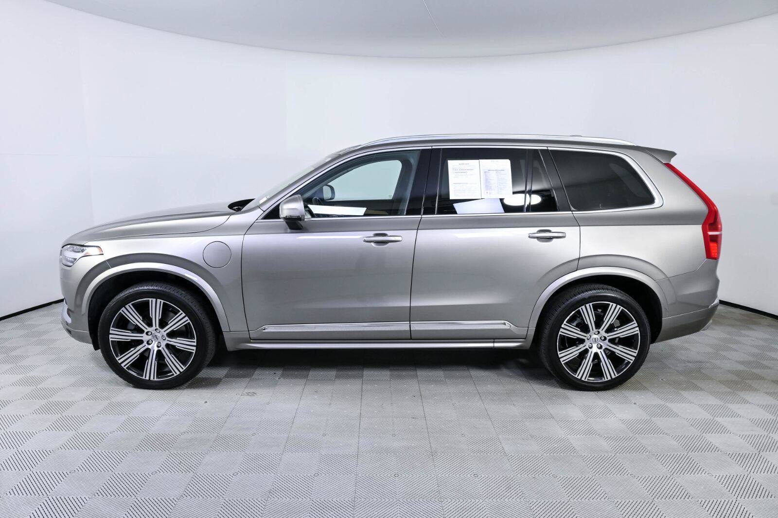 Used 2020 Volvo XC90 T8 Inscription AWD/4WD image 2