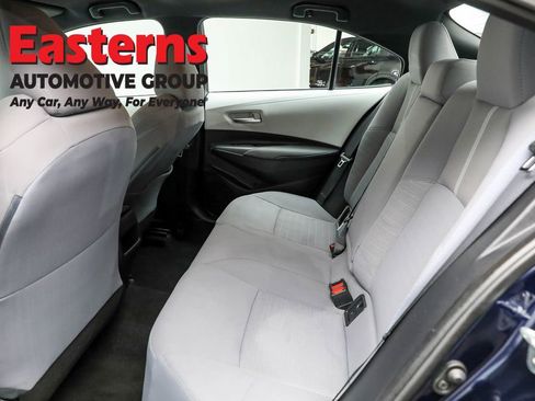 Used 2020 Toyota Corolla SE image 20