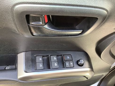 Used 2023 Toyota Tacoma 2WD Double Cab image 19