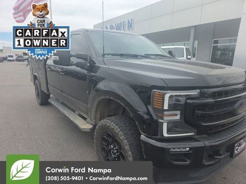 Used 2022 Ford F350 Lariat w/ Black Appearance Package AWD/4WD image 3