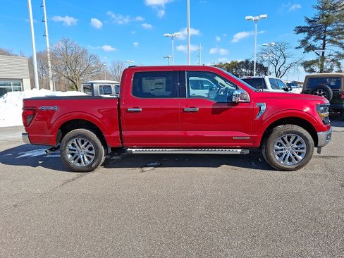 New 2025 Ford F150 XLT w/ Equipment Group 302A MID image 8