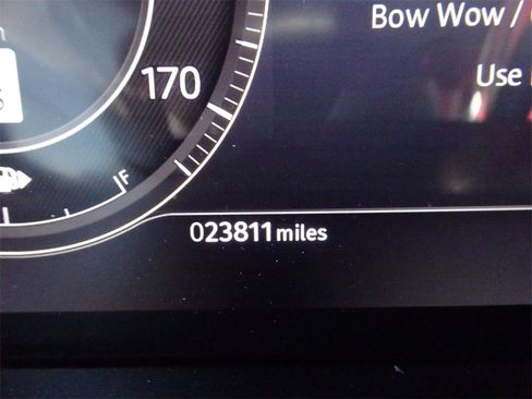 Used 2024 Jaguar F-PACE R-Dynamic S image 20