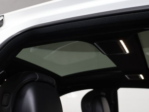 Used 2019 Mercedes-Benz S 560 4MATIC Sedan image 22