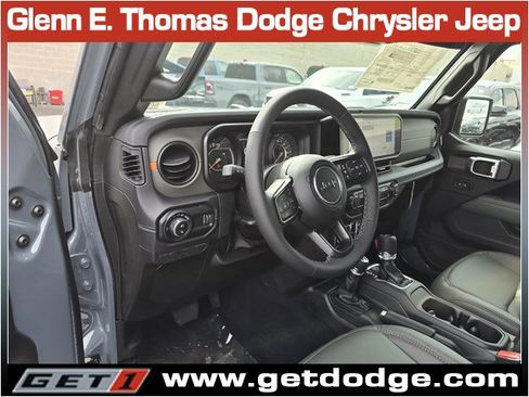 New 2026 Jeep Gladiator Mojave image 8