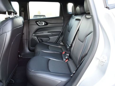 New 2026 Jeep Compass Latitude AWD/4WD image 9