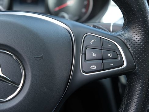 Used 2018 Mercedes-Benz C 350e Sedan image 29