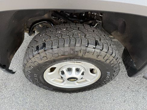 Used 2021 Chevrolet Silverado 2500 W/T w/ WT Fleet Convenience Package AWD/4WD image 37