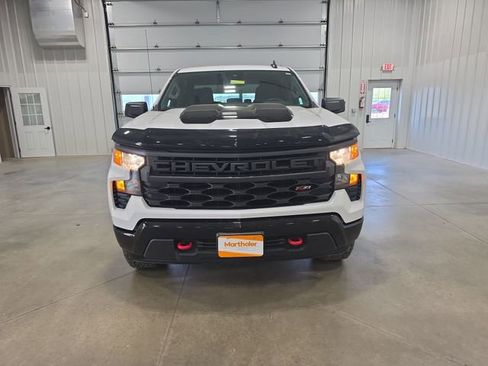 Used 2024 Chevrolet Silverado 1500 Custom Trail Boss AWD/4WD image 3