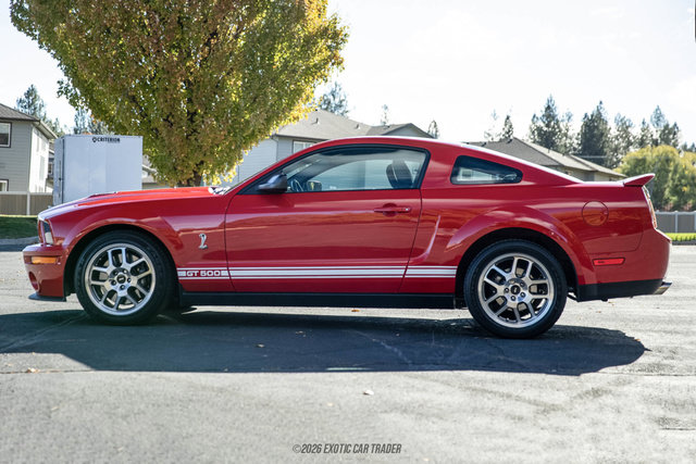 Used 2007 Ford Mustang Shelby GT500 RWD image 2