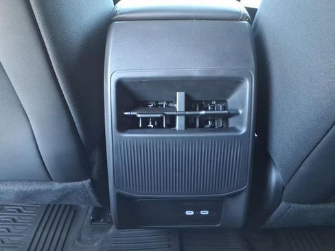 New 2026 Jeep Cherokee Limited image 26