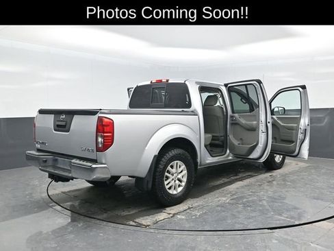 Used 2019 Nissan Frontier SV image 23