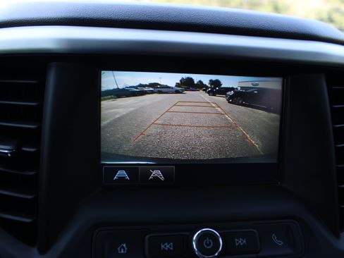 Used 2019 GMC Acadia SLE FWD image 24