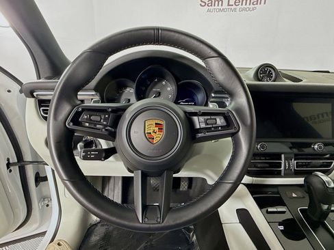 Used 2022 Porsche Macan GTS image 11