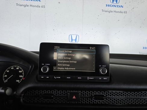 Used 2023 Honda HR-V Sport image 32