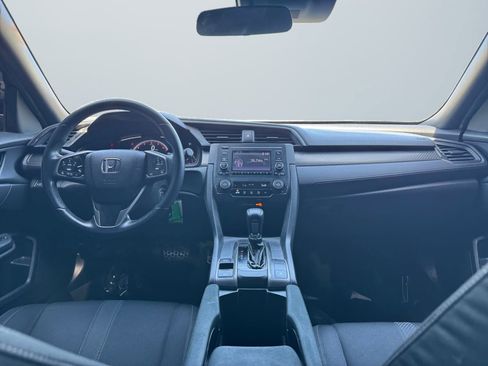 Used 2019 Honda Civic Sport image 10