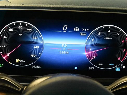 Certified 2024 Mercedes-Benz GLS 450 4MATIC image 19