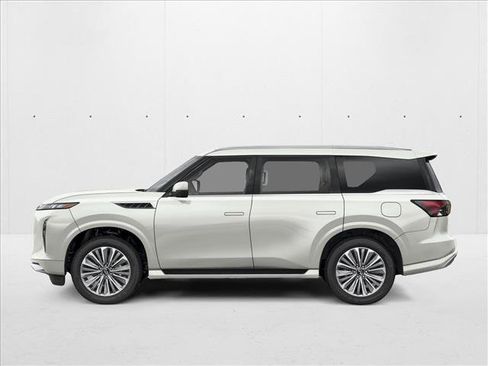 New 2026 INFINITI QX80 Luxe image 3