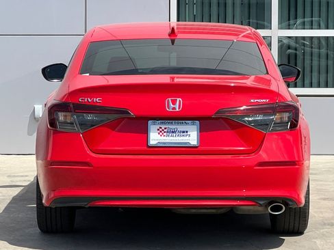Used 2025 Honda Civic Sport image 5