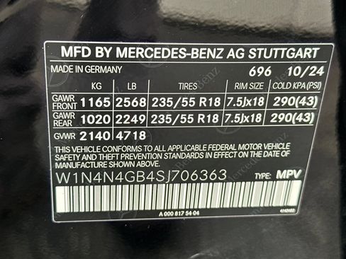 Certified 2025 Mercedes-Benz GLA 250 image 35