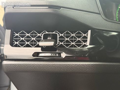 Certified 2023 Honda Accord EX-L image 15