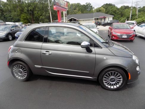 Used 2012 FIAT 500 Lounge FWD image 2