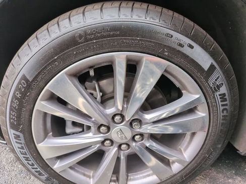 Used 2023 Cadillac XT6 Premium Luxury AWD/4WD image 12