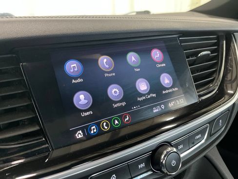 Used 2019 Buick Regal Avenir w/ Driver Confidence Package II FWD image 12