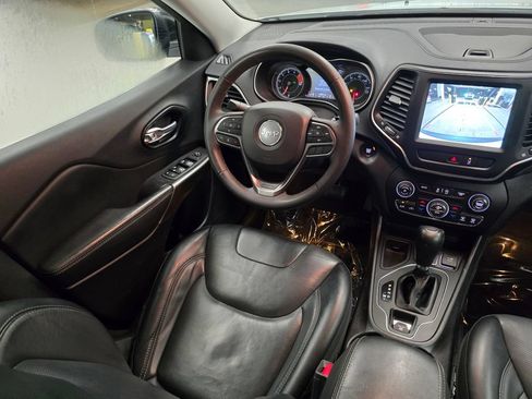 Used 2022 Jeep Cherokee Latitude Lux FWD image 39