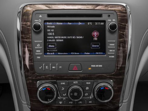 Used 2017 Buick Enclave Leather w/ Trailering Package FWD image 13