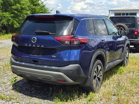 Used 2021 Nissan Rogue SV FWD image 11