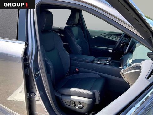 Used 2023 Lexus RX 350 FWD w/ Accessory Package image 8