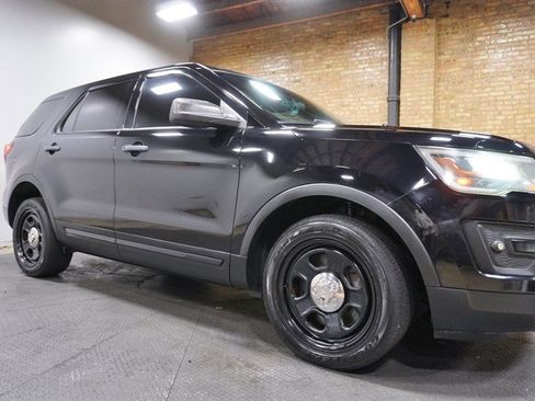 Used 2017 Ford Explorer 4WD Police Interceptor image 8