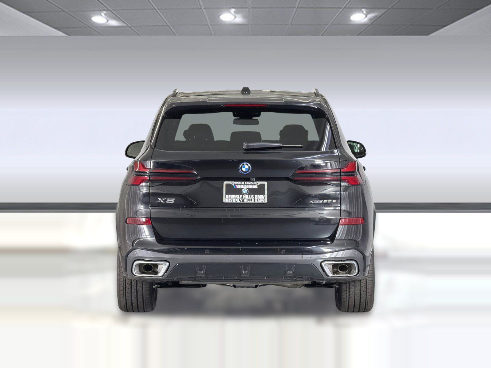 Used 2026 BMW X5 xDrive50e w/ M Sport Package AWD/4WD image 10
