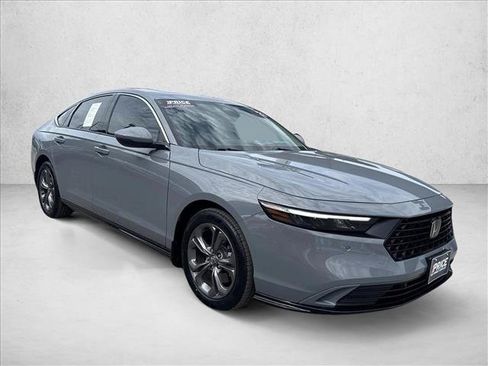 Used 2023 Honda Accord EX-L image 5