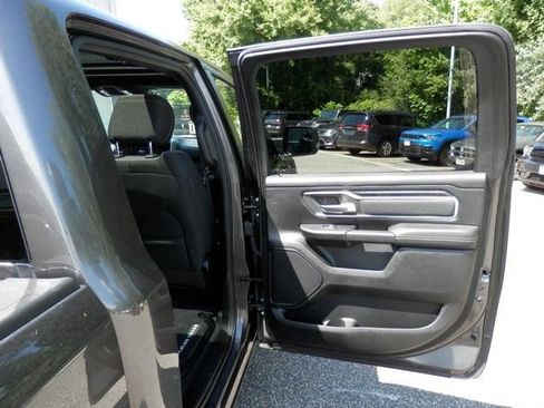 Used 2020 RAM 1500 Big Horn AWD/4WD image 35