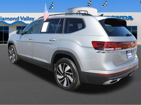 Used 2026 Volkswagen Atlas SE AWD/4WD image 4