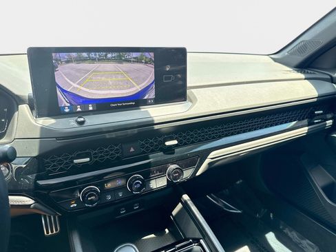 Used 2023 Honda Accord Sport image 22